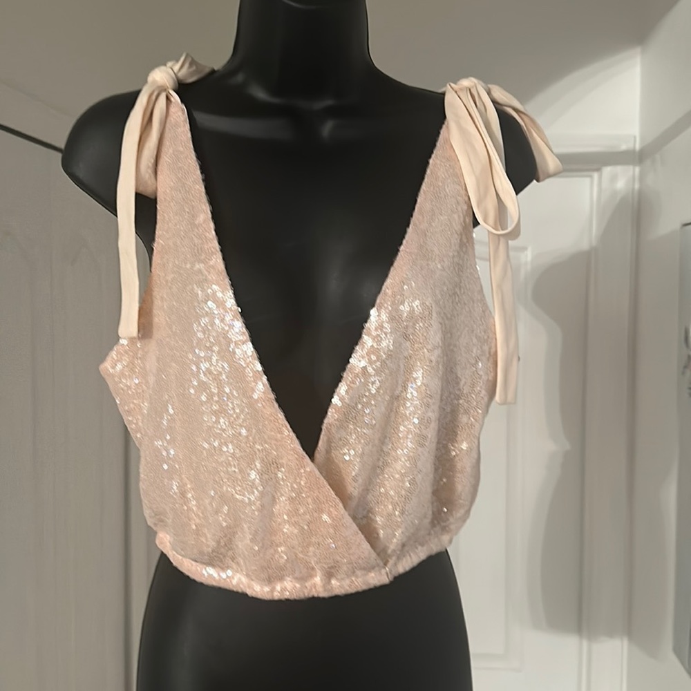 NWT Tank Top- knit and Sequins with Bow tie closure at shoulders. XS